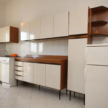 With A Parking Space - 7094 *