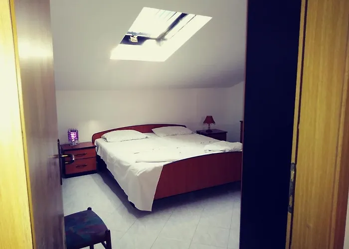 With A Parking Space - 7094 *