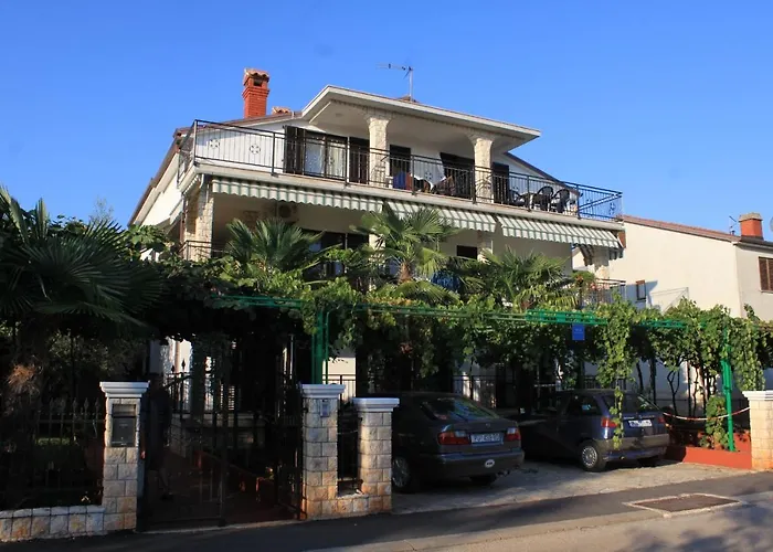 Apartment With A Parking Space - 7094 Umag